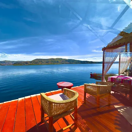 Uros Qhantany Lodge Puno Exterior photo
